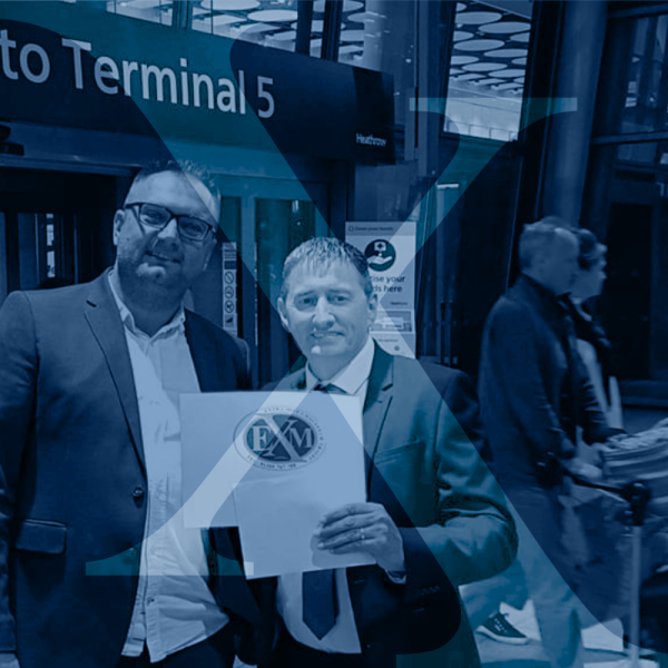 ABOUT US EXTRA MILE CHAUFFEUR TRAVEL DRIVERS AT HEATHROW AIRPORT IMAGE_EXTRA MILE CHAUFFEUR TRAVEL