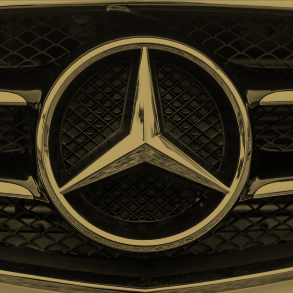 MERCEDES GRILL EXTRA MILE CHAUFFEUR TRAVEL